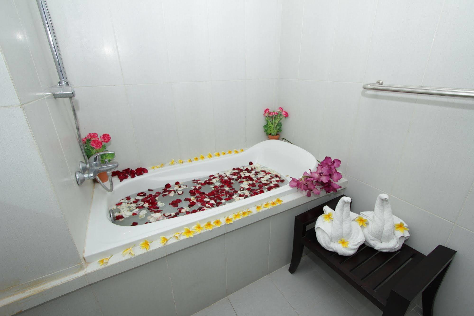Gosyen Hotel 레기안 외부 사진